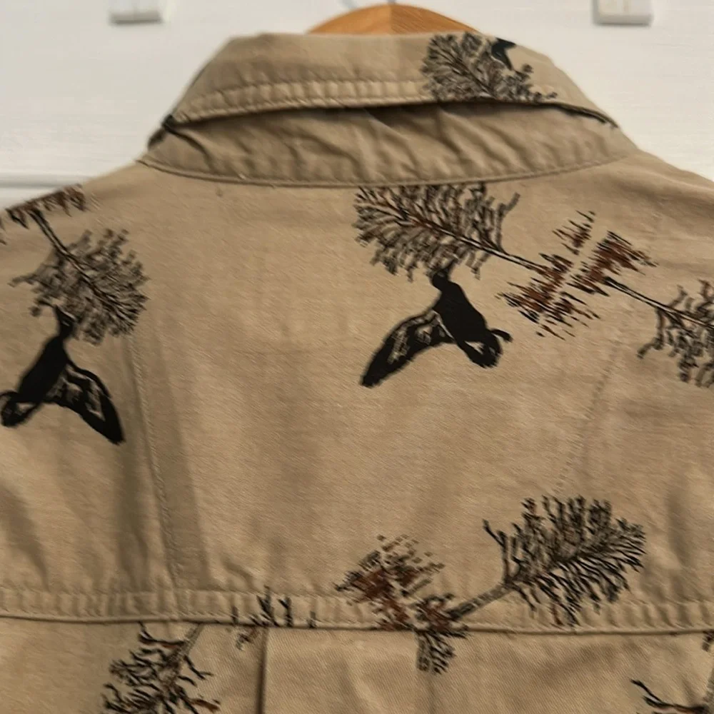 Wrangler Rugged Wear button down shirt - Picture 5 of 6
